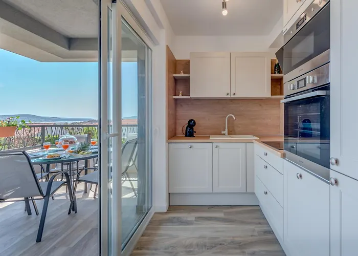 With Parking Space - 23860 Apartman *