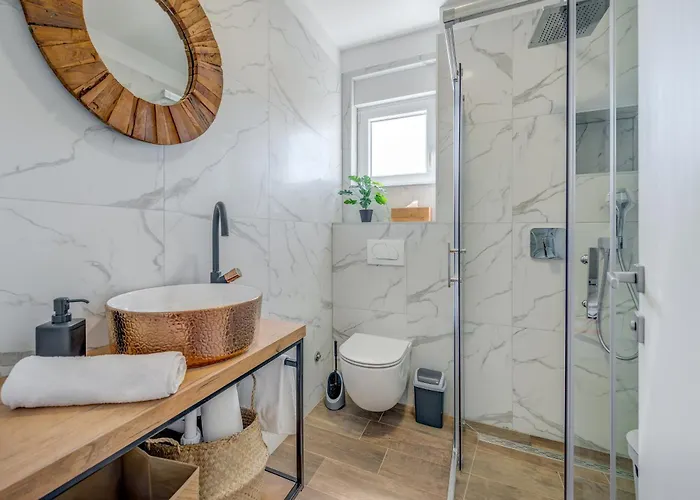 With Parking Space - 23860 Apartman